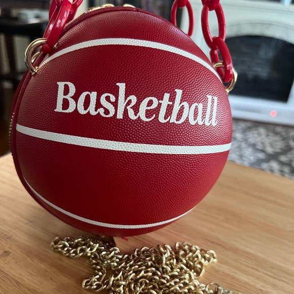 Red Basketball Purse - Picture 2 of 3